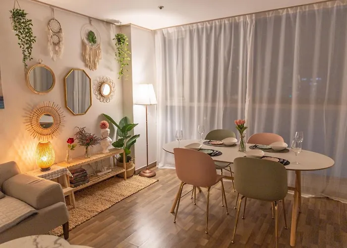 Fall In The View Apartment *