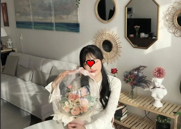 Apartment Fall In The View Seoul